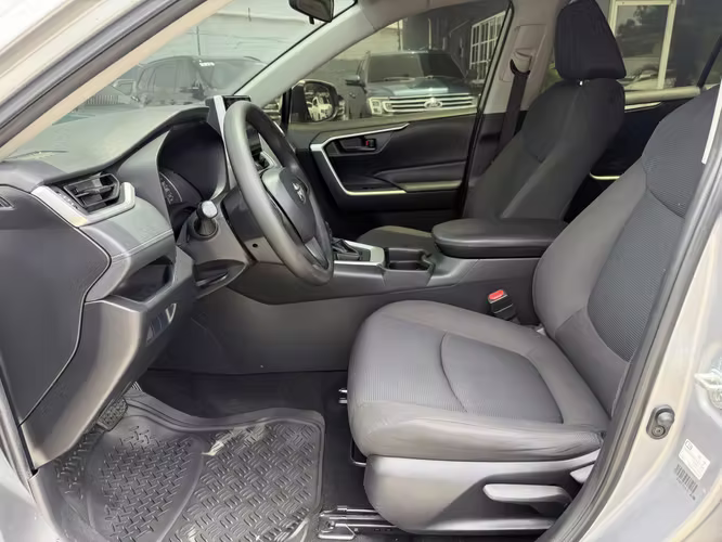 Toyota Rav 4 2021 - Imagen 11