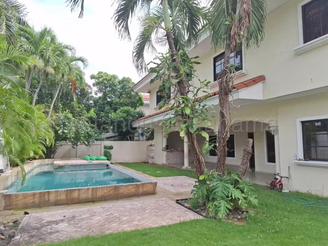 Casa en venta en Costa Serena | 425 m² de construcción | Costa del Este 27YCG2220