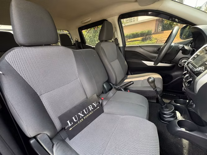 Nissan Frontier Año 2018 (Manual) Doble Cabina ~  - Imagen 12