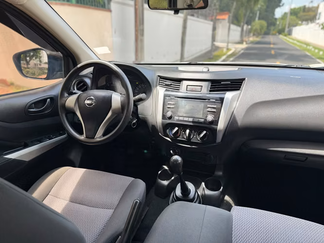 Nissan Frontier Año 2018 (Manual) Doble Cabina ~  - Imagen 10