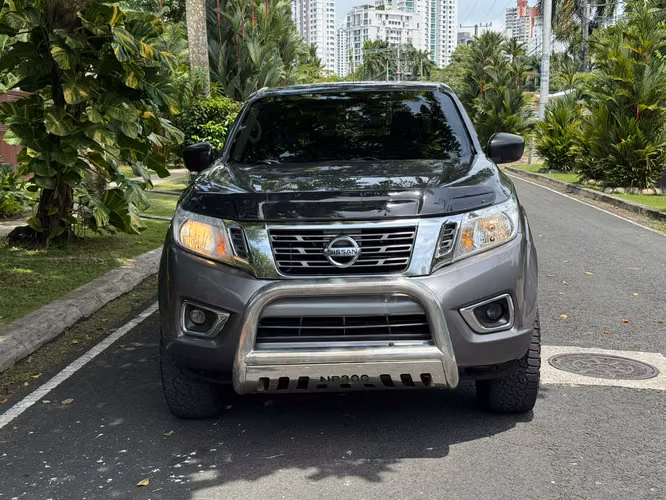 Nissan Frontier Año 2018 (Manual) Doble Cabina ~  - Imagen 14
