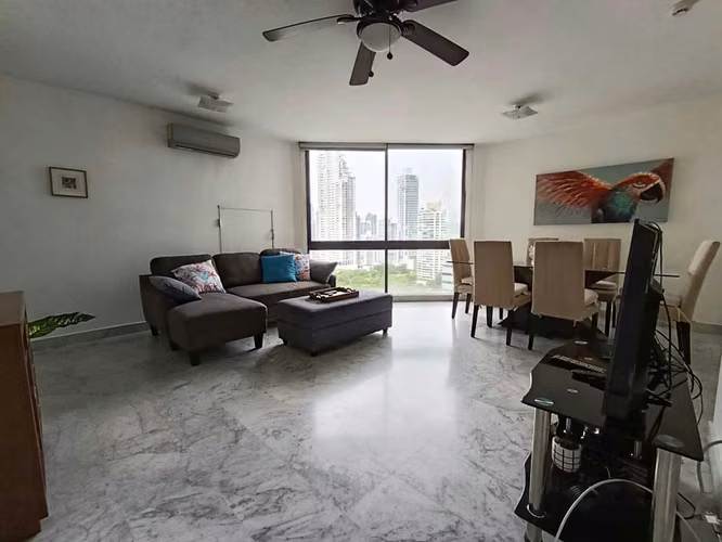 Alquilo apartamento PH Vista Tower Bella Vista calle 50