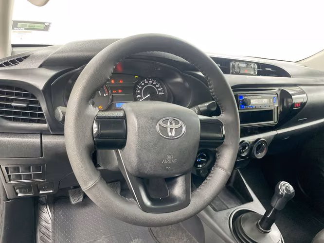 TOYOTA HILUX - 2025 - PPHX - Automarket - Imagen 6