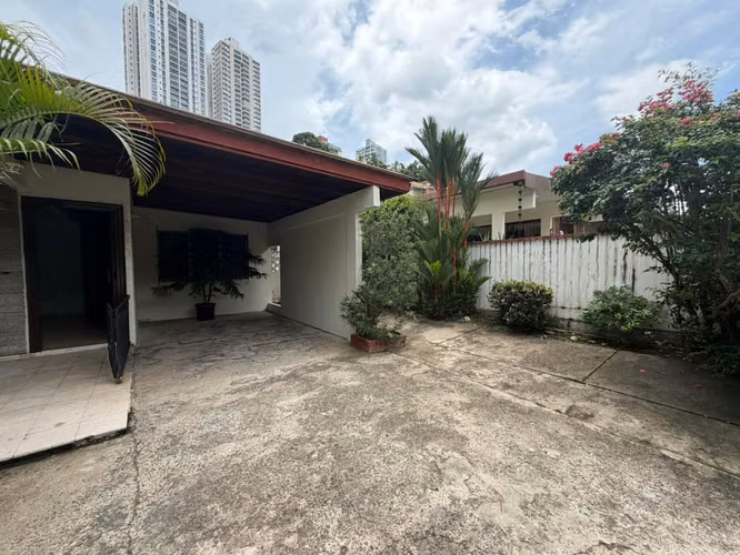 ENAMÓRATE DE ESTA AMPLIA CASA EN LA GLORIA BETANIA! 250,000. - Imagen 11