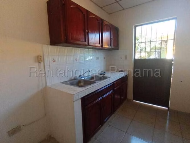 Casa En Venta En Chitré YS - Imagen 17