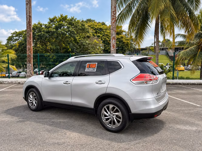Nissan X-trail 2016 Full Extras - Imagen 5