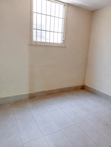 CASA EN VENTA EN EL CENTRO DE CHITRÉ - Imagen 5