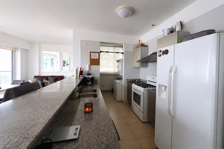 Apartamento en Alquiler Full Amoblado en Balboa. EH - Imagen 11