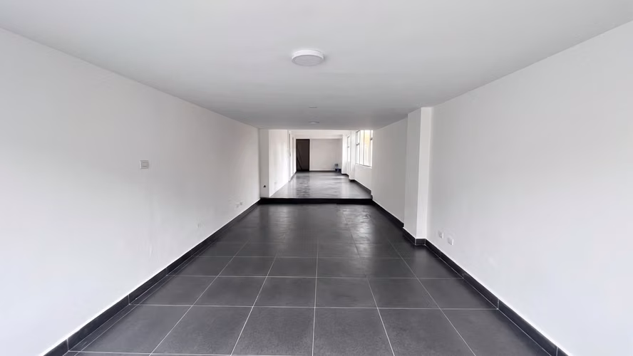 Se Renta Local comercial en alquiler en Plaza Negloza – Calle 69, San Francisco - AF - Imagen 8