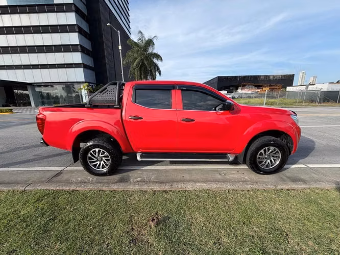  NISSAN NP DISEL - PICK-UP TrAbajo y Uso Diario  - Imagen 4