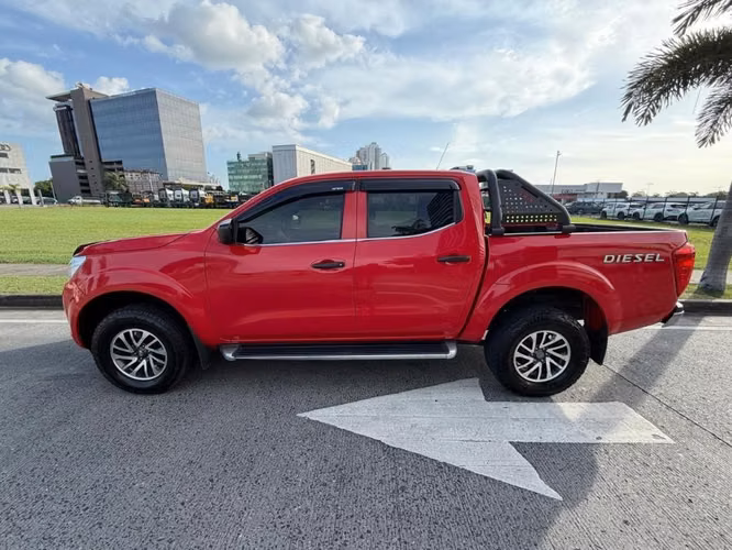  NISSAN NP DISEL - PICK-UP TrAbajo y Uso Diario  - Imagen 3