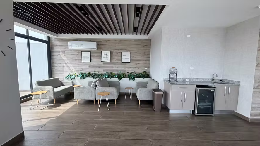 EN VENTA - PH EPOCA - PARQUE LEFEVRE - RM