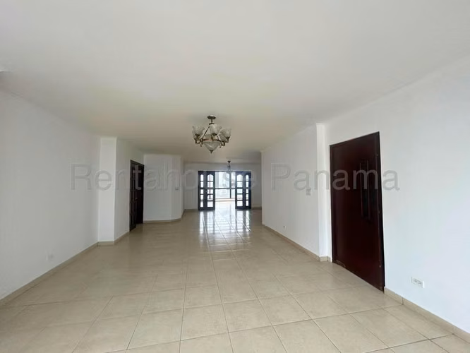 I2891GRR Apartment for Sale in Coco del Mar