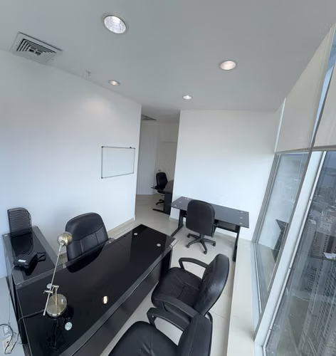 Alquiler Oficina Luxury Privada con Vista Al Mar y Ciudad - Imagen 9