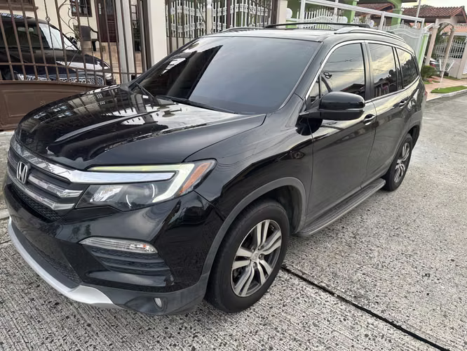 Vendo Honda Pilot touring 2018