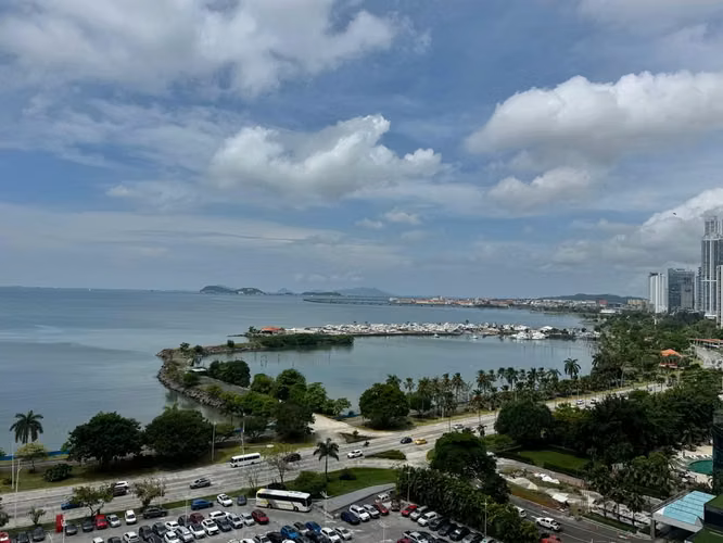 ALQUILER APARTAMENTO AMOBLADO – MARBELLA / AVENIDA BALBOA (disponible 18 de septiembre) - C.J. - Imagen 4