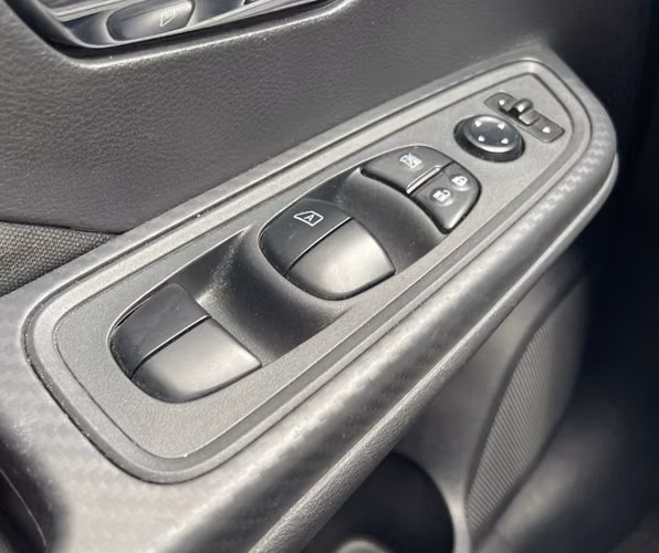 Nissan Versa Advance 2025 - Imagen 10