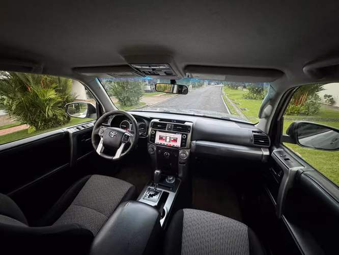 Toyota 4Runner Año 2015, Automática 