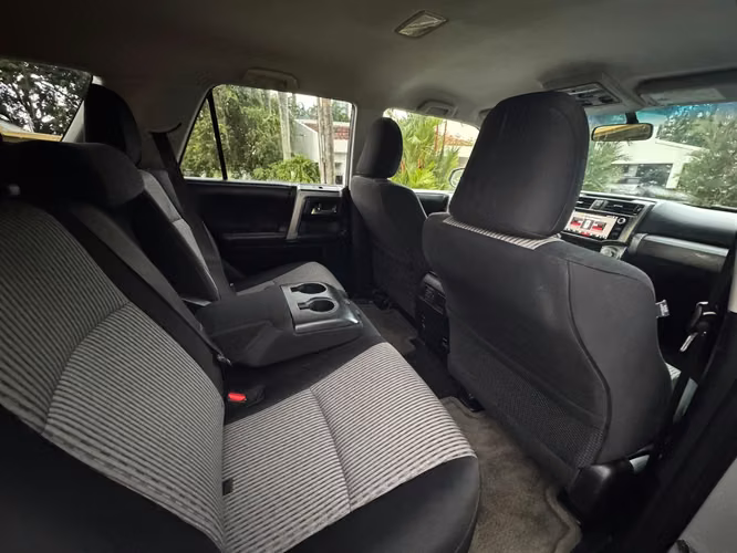 Toyota 4Runner Año 2015, Automática 