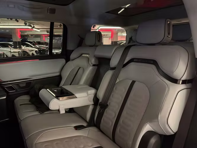 RIVIAN R1S QUAD-MOTOR AWD 2024 - Imagen 18