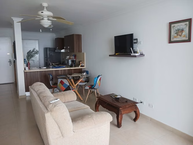 Apartamento en Punta Pacífica para vivir o inversión - Imagen 2