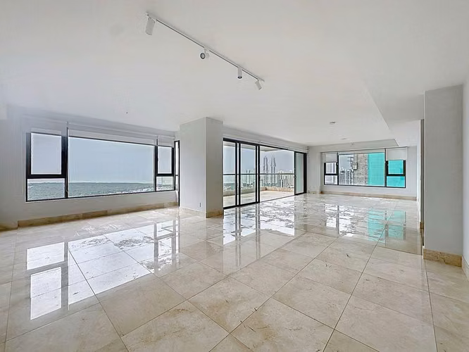 Venta apartamento en Santa Maria PH Green Gardens - Imagen 1
