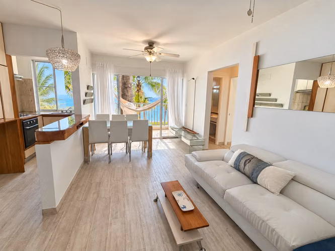 Apartamento amueblado con vista al mar en Playa Dorada, Vacamonte
