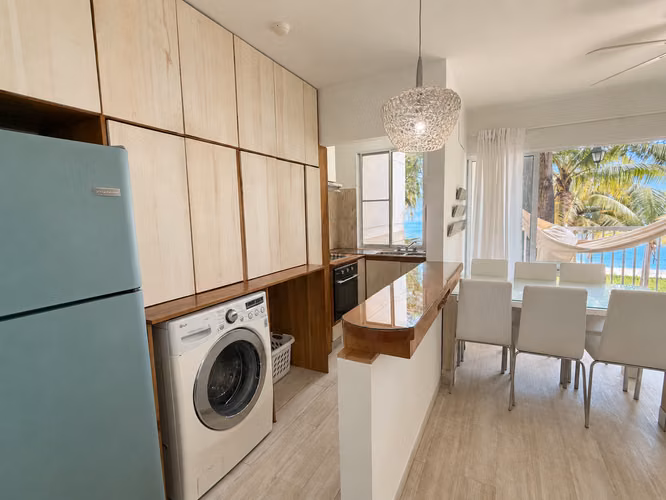 Apartamento amueblado con vista al mar en Playa Dorada, Vacamonte - Imagen 3