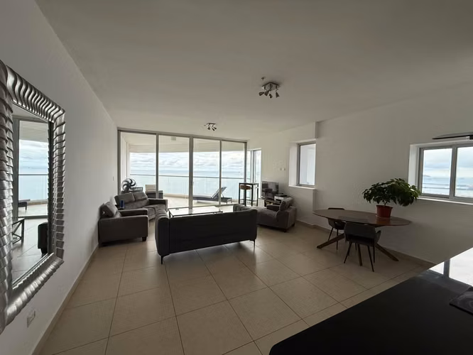 SE ALQUILA RIVAGE AMOBLADO $1,600