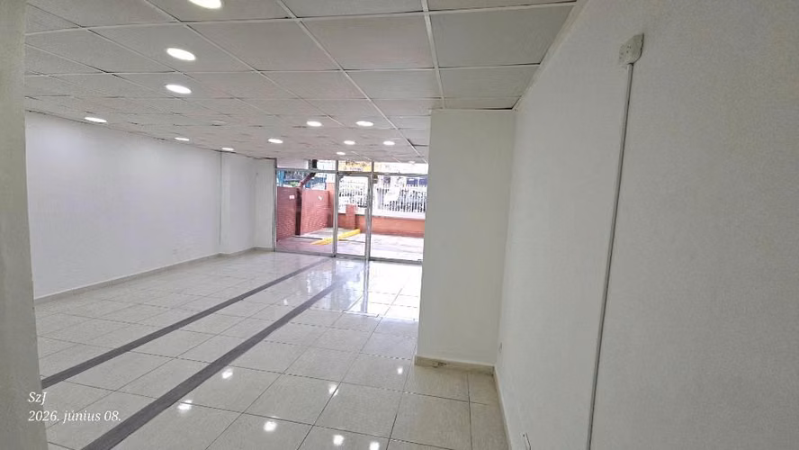 Local comercial en Via Porras - Imagen 4