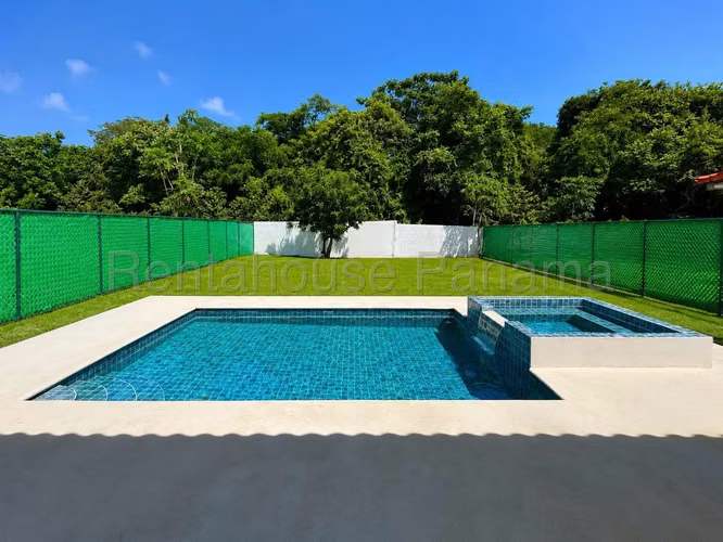 Venta Casa Gorgona - YD