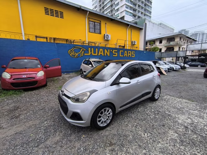 HYUNDAI GRAND I10 AÑO 2016 HB AUTOMATICO