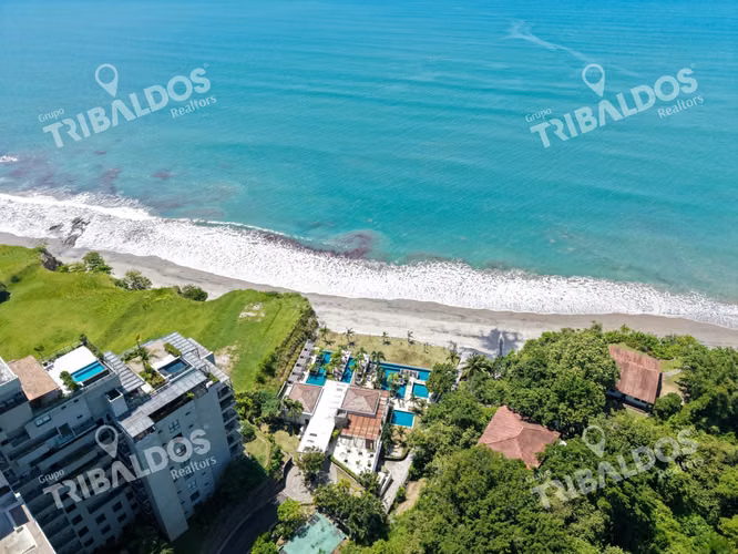 Apartamento tipo casa de Playa con piscina en Punta Caelo, San Carlos
