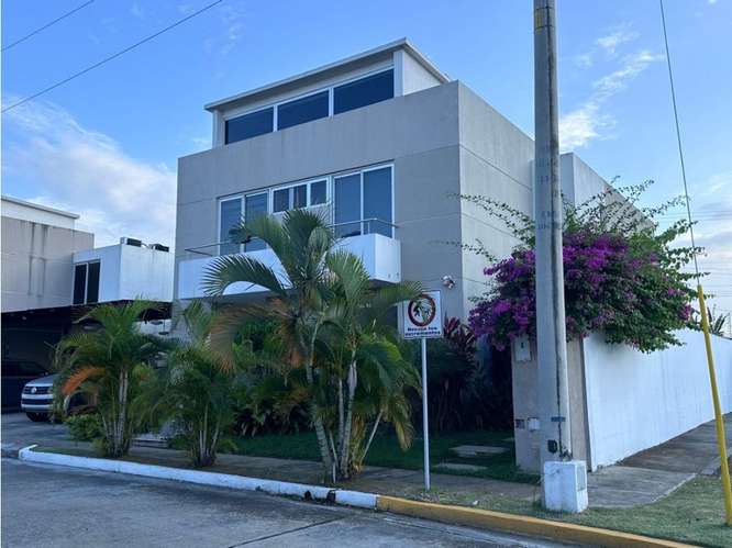 Venta de Casa en PH Villa Sur, Costa Sur - Imagen 4