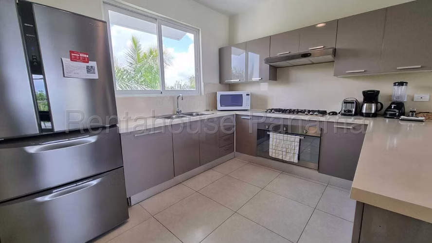 Alquiler de Apartamento en Playa Blanca Ph Bijao Beach Club CCO