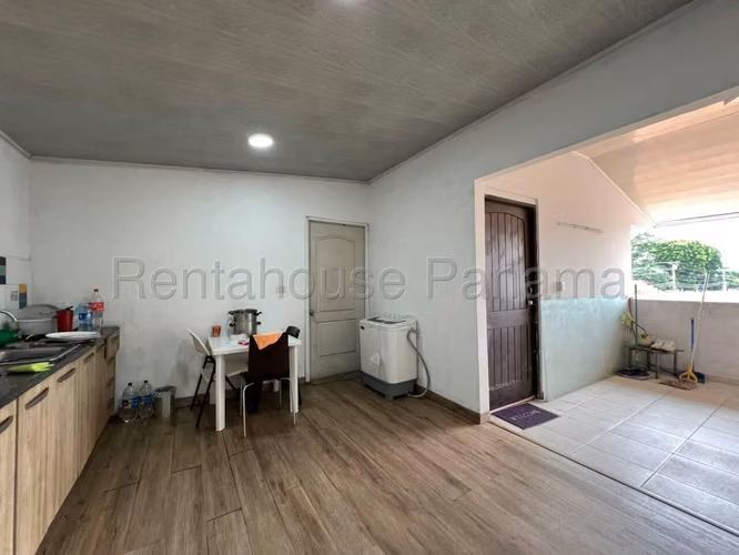 Venta de Casa en Parque Lefevre Chanis Solo Cliente Directo MC