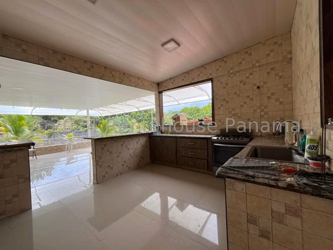 Venta de Casa en Las Cumbres Solo Cliente Directo MC