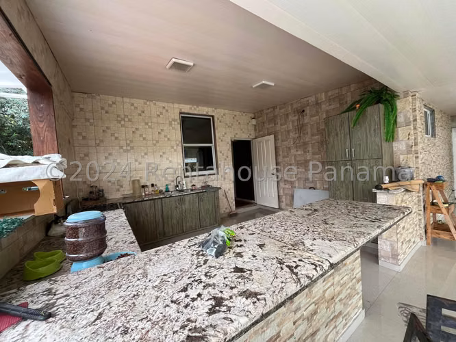Venta de Casa en Las Cumbres Solo Cliente Directo MC