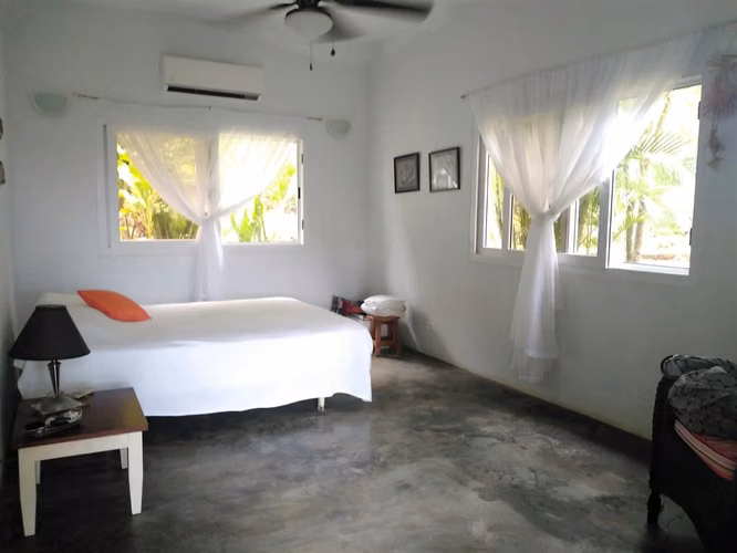 Venta de Casa en Garote NS - Imagen 9