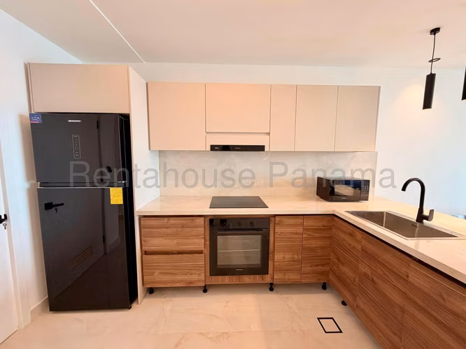 Alquilo Apartamento en Punta Pacifica OF27-2231