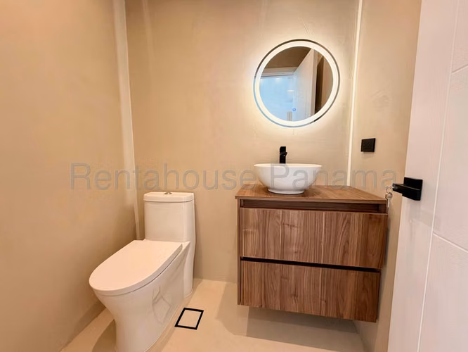 Alquilo Apartamento en Punta Pacifica OF27-2231