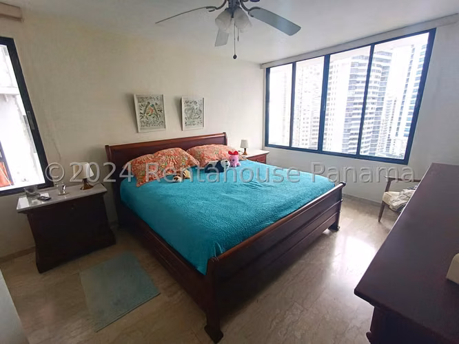 Venta de Apartamento en Paitilla Ph Posada del Rey SN