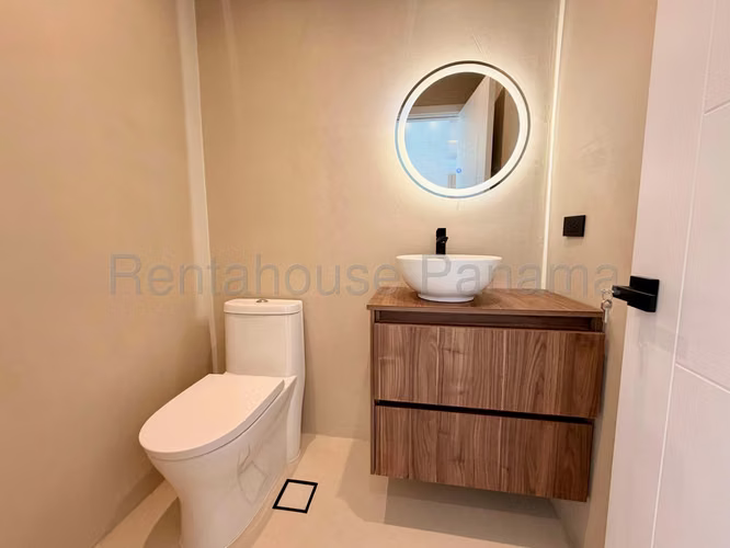 Alquilo Apartamento de 93m2 en Punta Pacifica Oasis On The Bay 27-2231SRZ