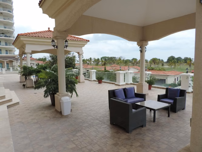 Vendo Apartamento de 381m2 en San Carlos Ph Las Olas 21-4411SRZ