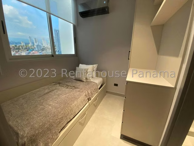 Apartamento en Venta en Via España JG