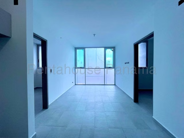 Apartamento en Venta en Via España JG