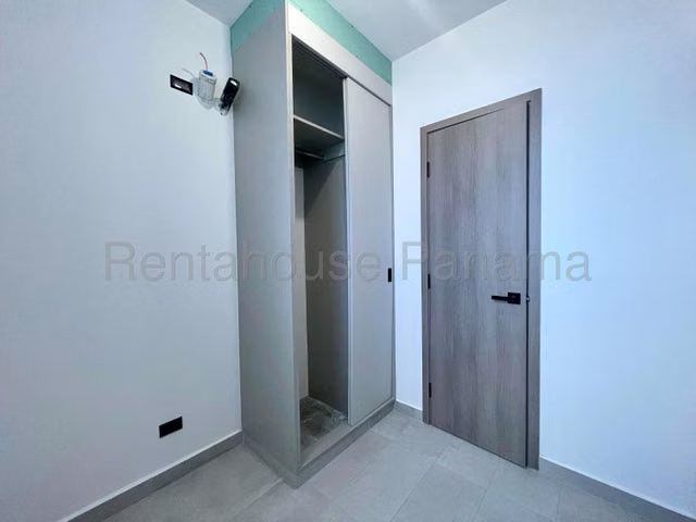 Apartamento en Venta en Via España JG