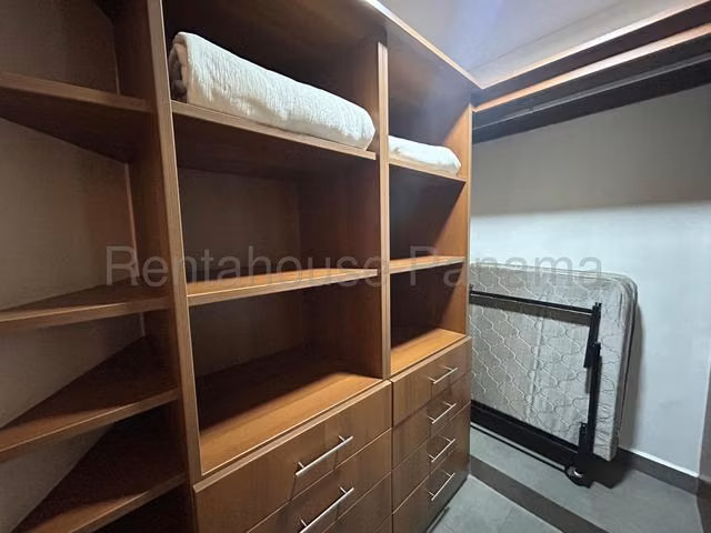 Apartamento en Alquiler en Embassy Club Clayton CIG272214