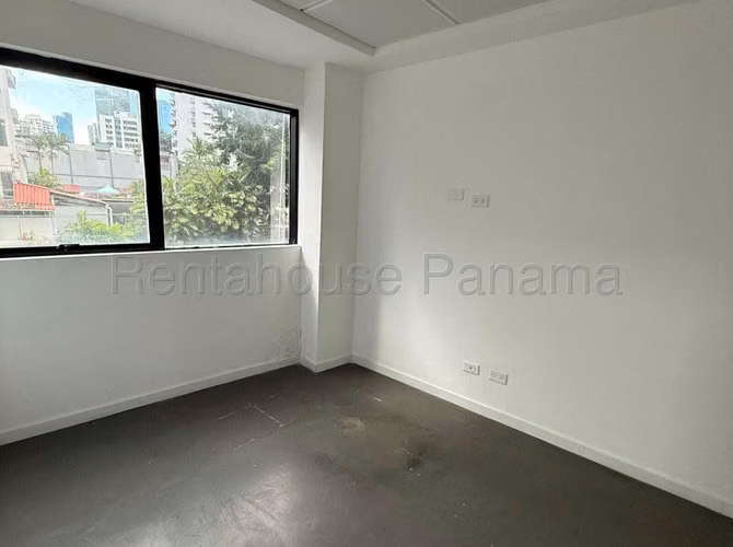 Alquiler de Local Comercial en Marbella | Solo Cliente Directo LFC