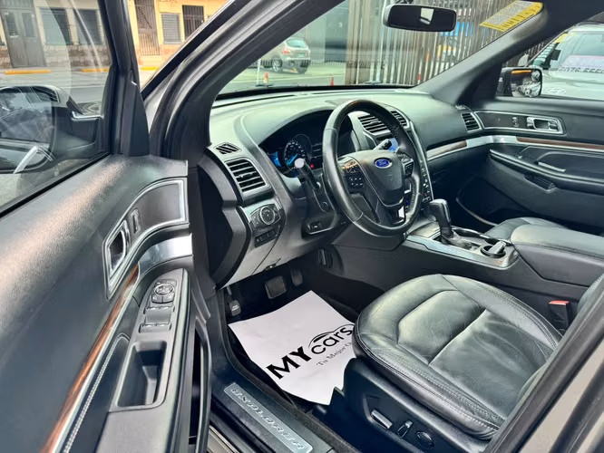 FORD EXPLORER 2017 LIMITED 7 PASAJEROS - Imagen 12